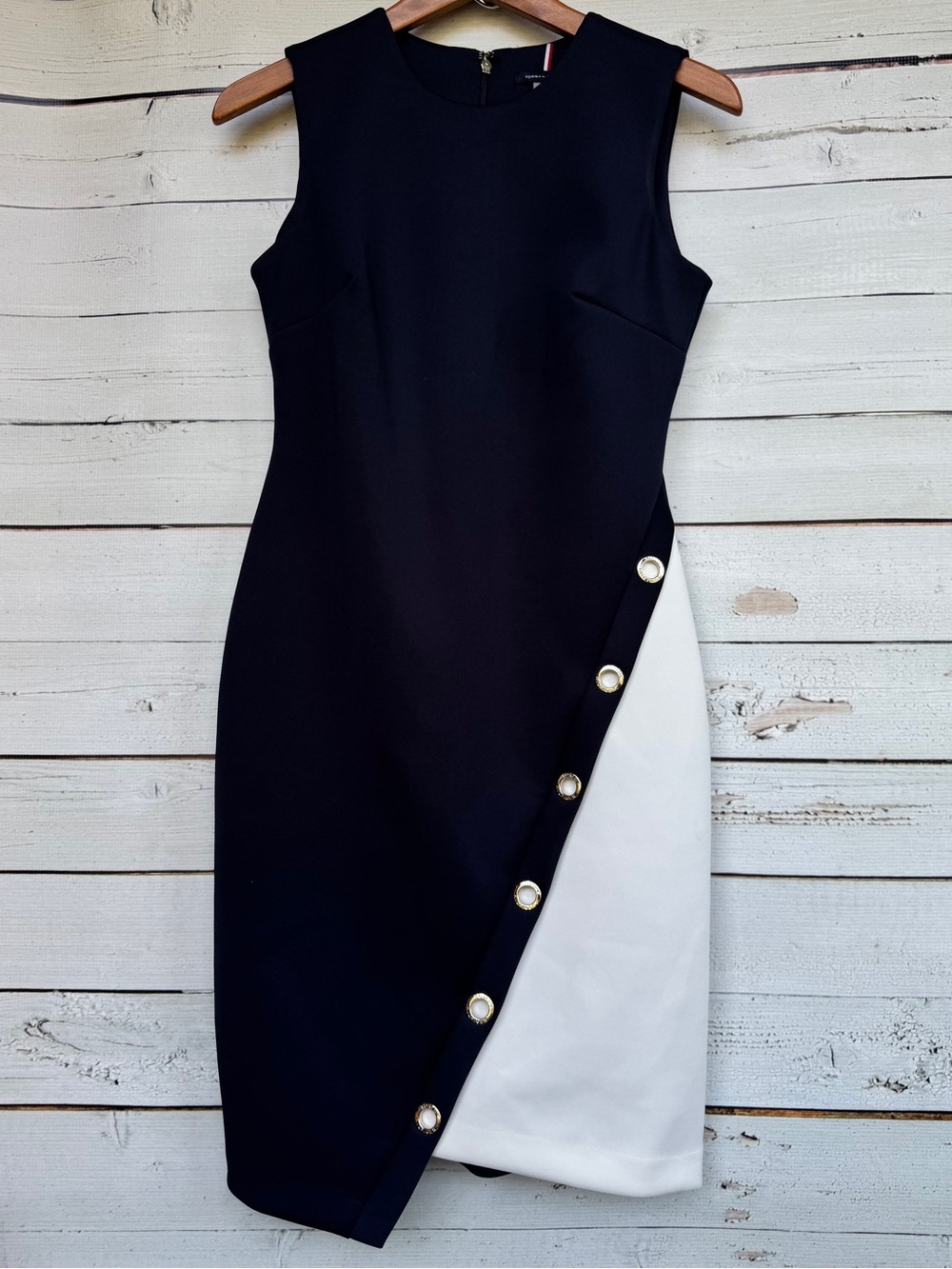 Tommy Hilfiger Navy & White Asymmetrical Grommet Sheath Dress Size 4 - Picture 2 of 9